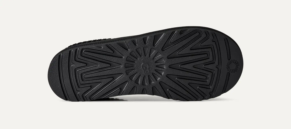 U 1129290 M Classic Slip-On black