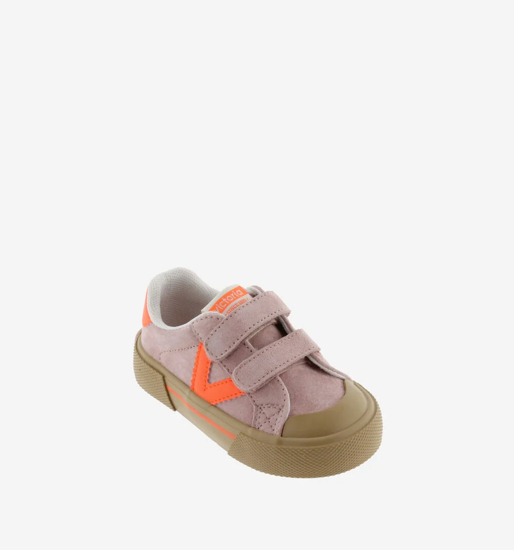 V 1355100 chevron sneaker toe protection