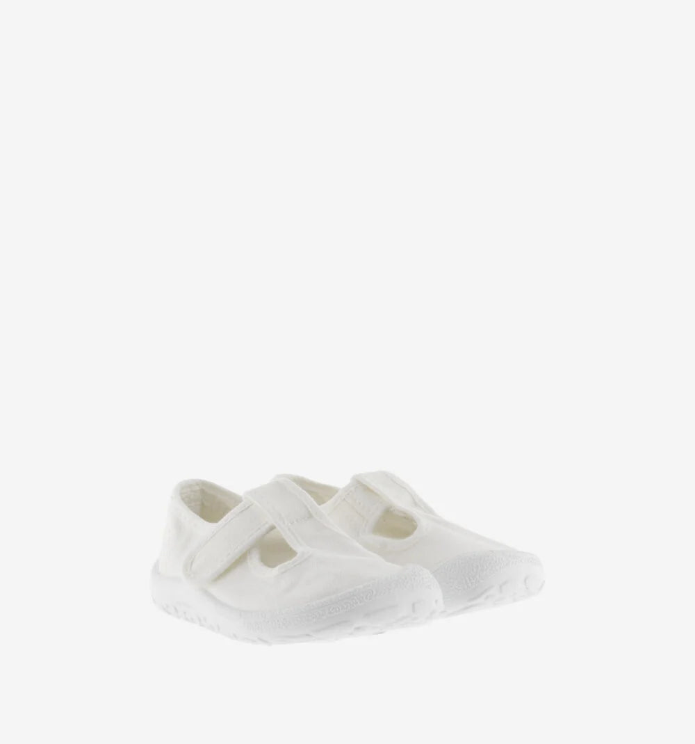 V 1370108 barefoot canvas play shoe
