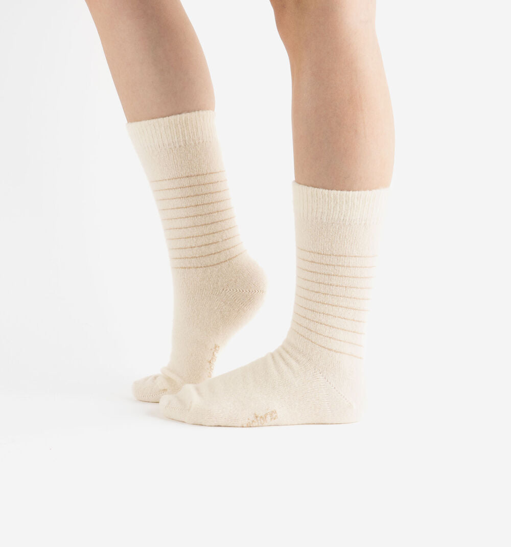 V 9125140 cashmere lurex socks cream