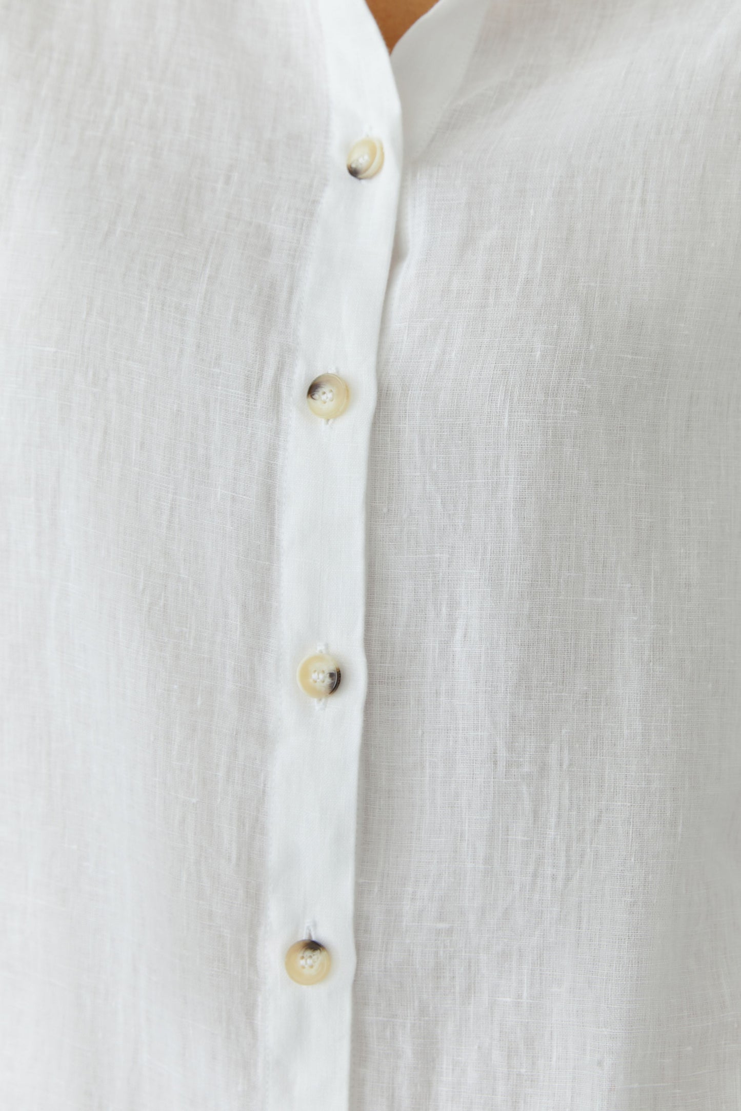 O 97229 Boxy half sleeve linen shirt