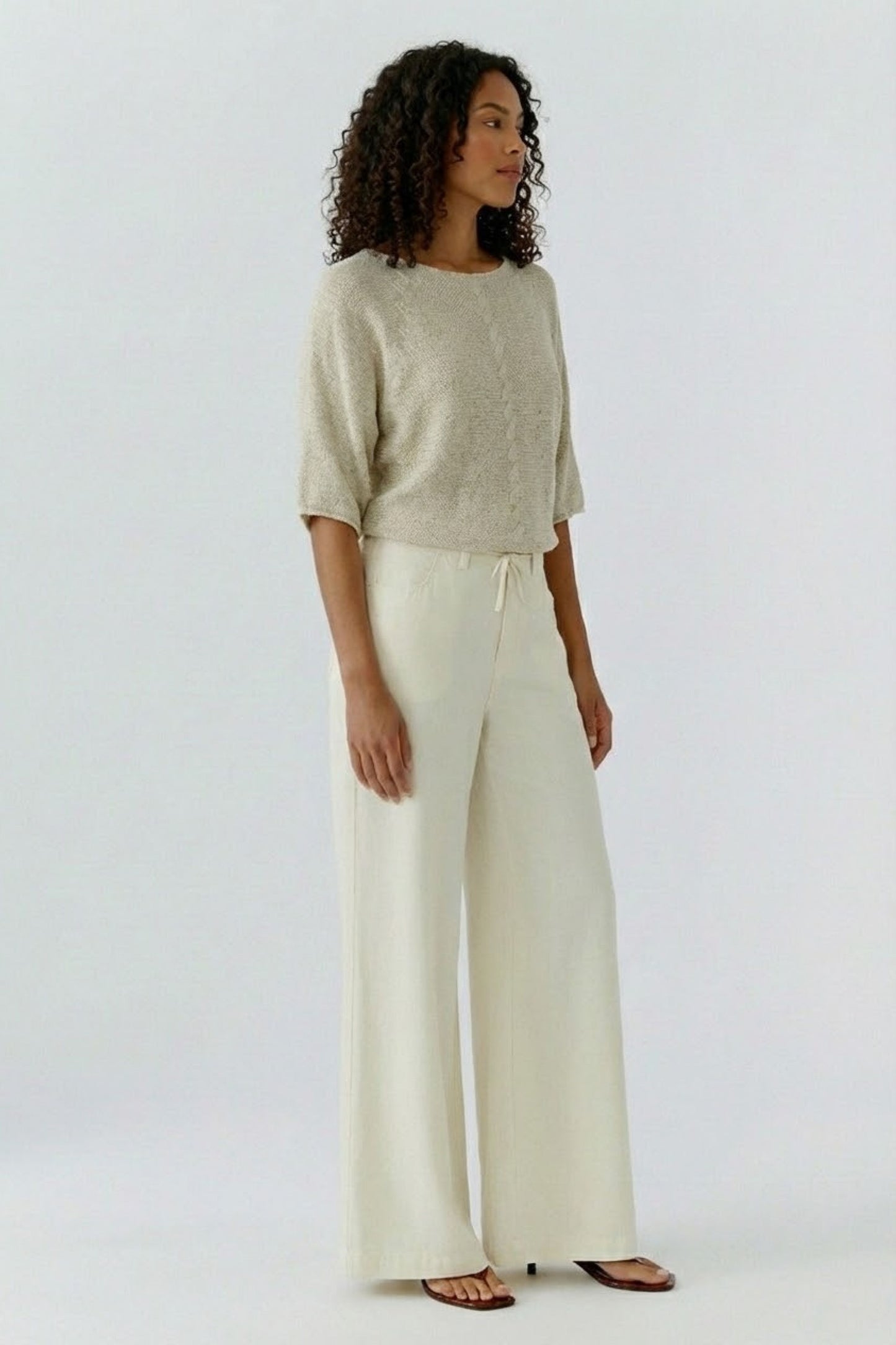 O 97252 Cable detail 1/2 sleeve tape yarn jumper