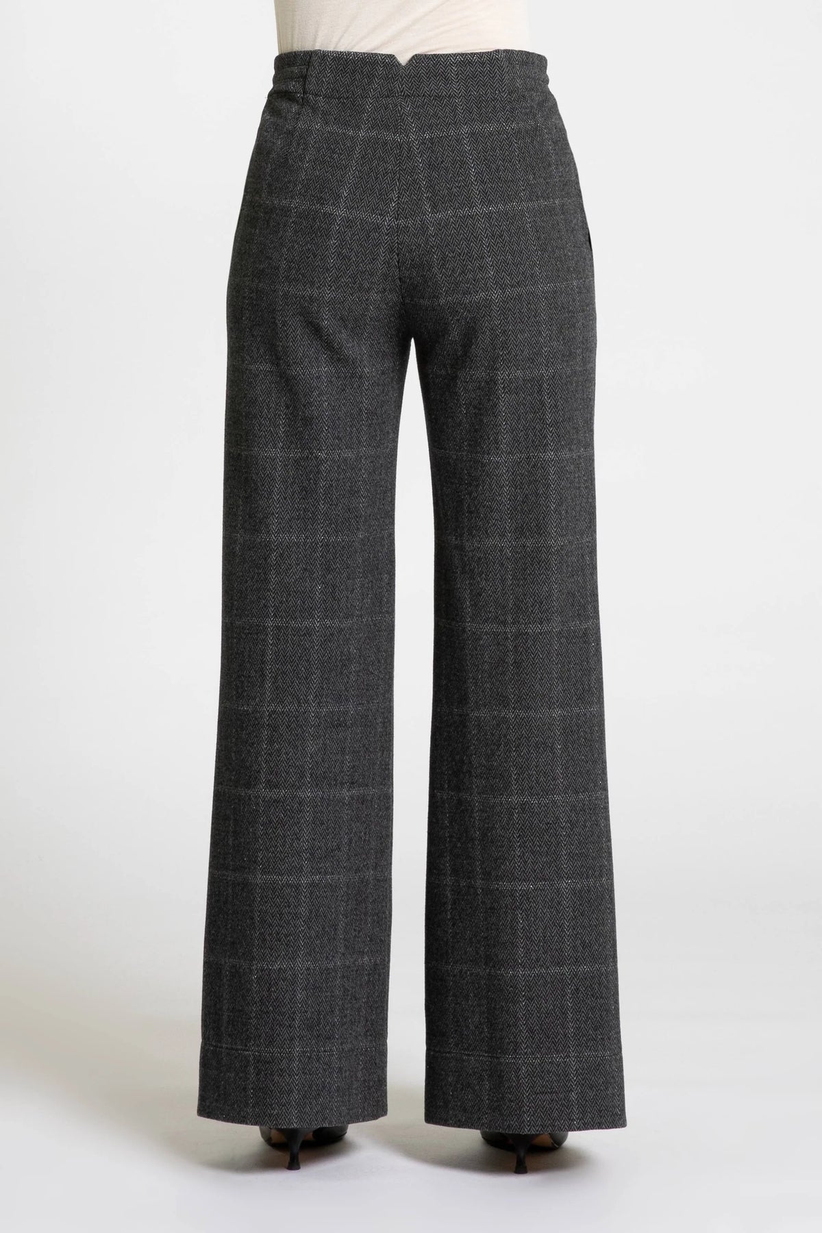 EC 05T0 Drawstring waist checked trousers