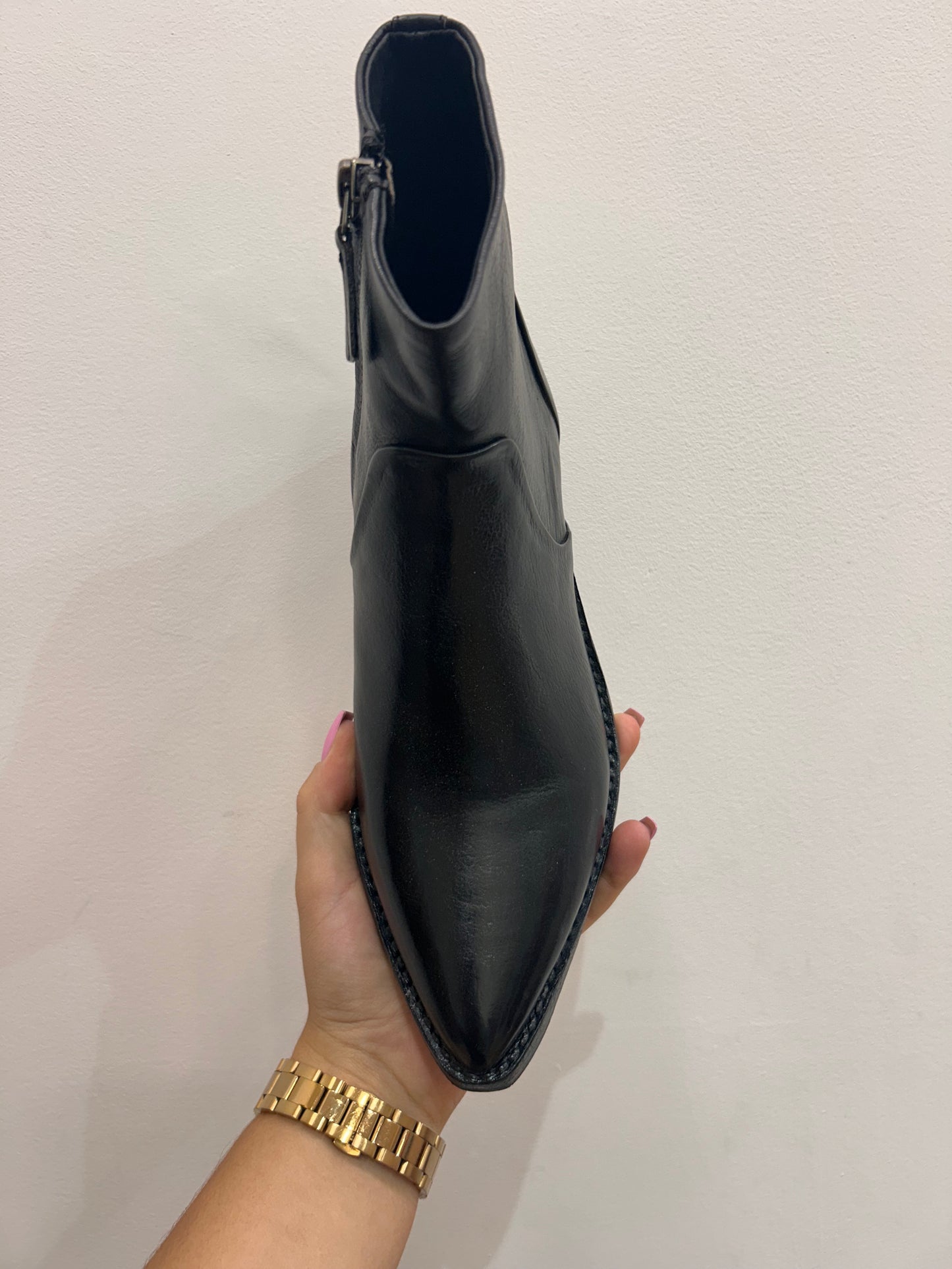 Z 252 21 15 7A washed leather western ankle boot