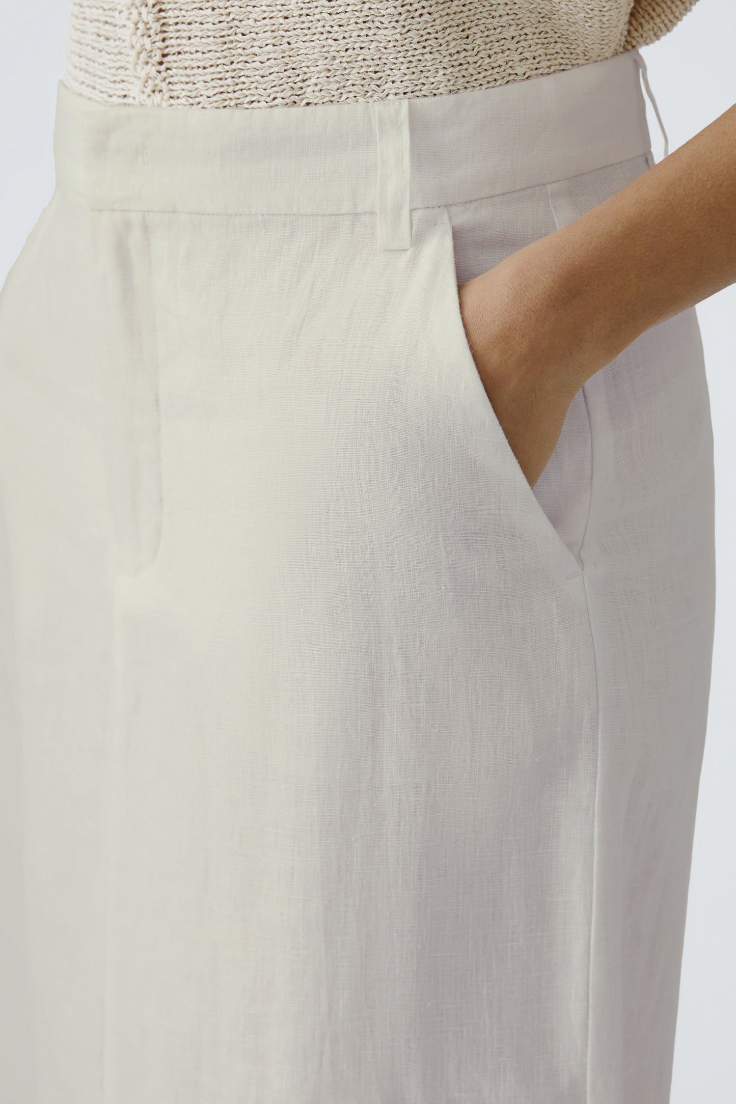 O 92882 Linen split straight skirt