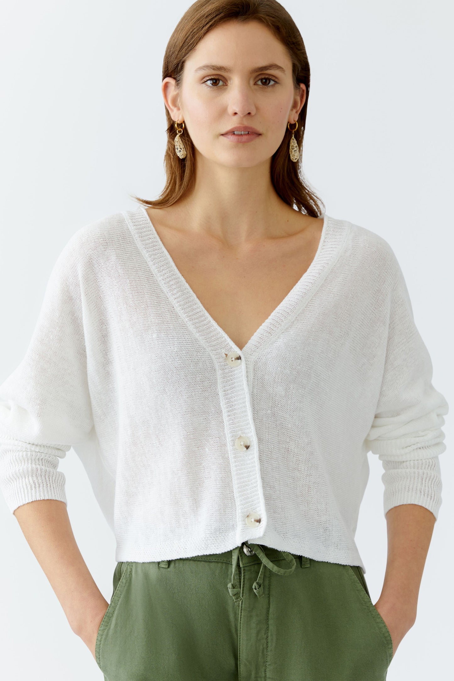 O 92876 Linen V-neck boxy cardigan