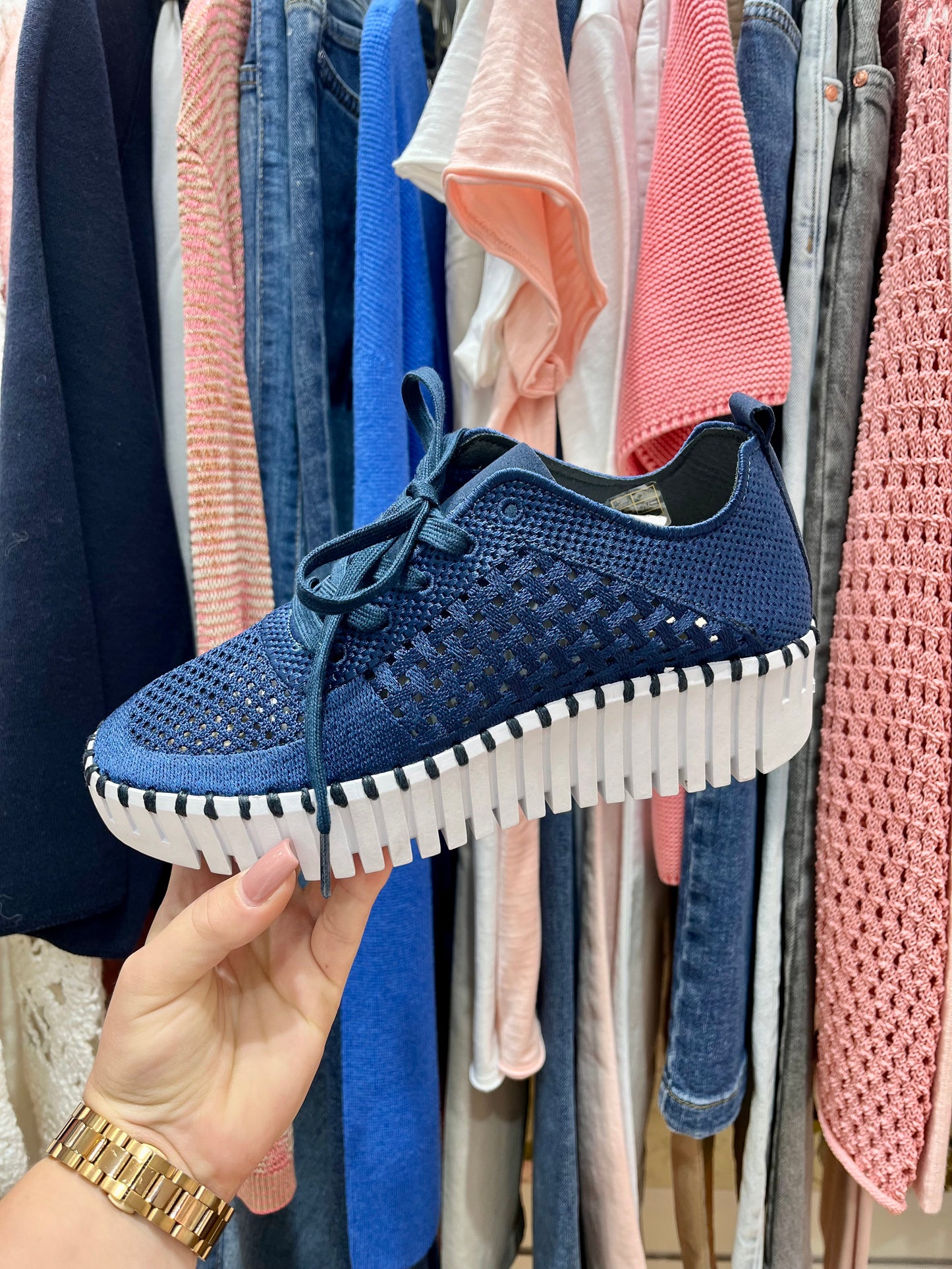 IJ Tulip4271 sneaker platform