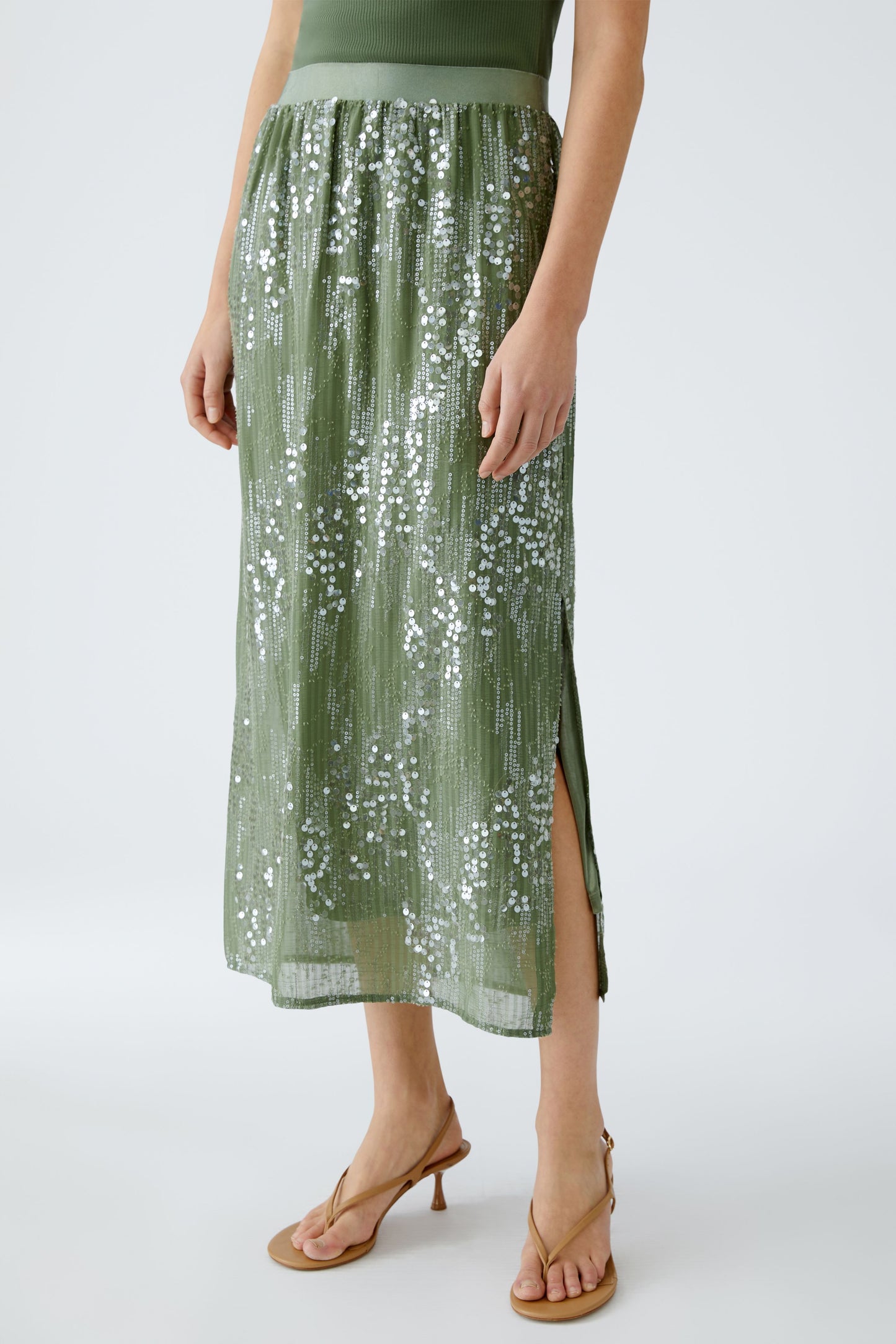 O 93093 Shimmer sequin straight skirt