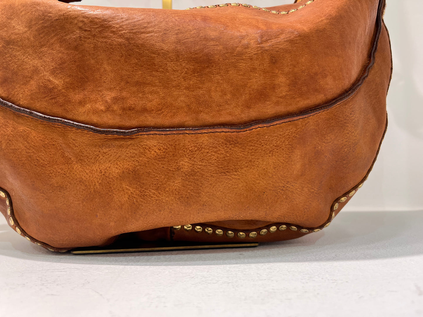 C C040240 Slouch scoop soft shoulder bag