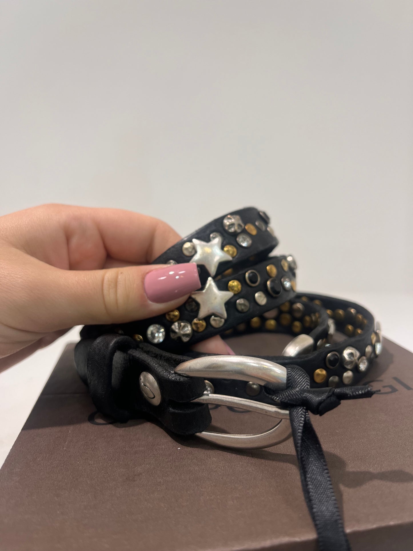 C C038250 Stars crystals and stud 2cm belt