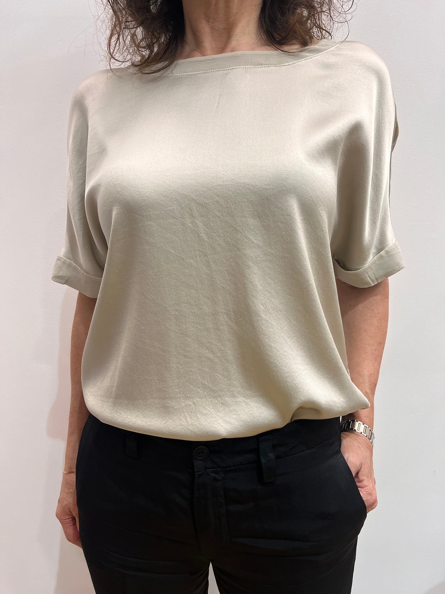 TR WU301 Silk T-shirt