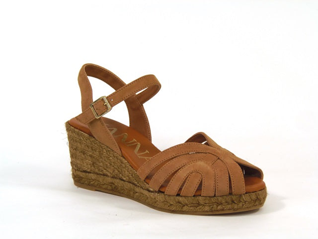 K 25067 Suede strappy mid wedge peep toe