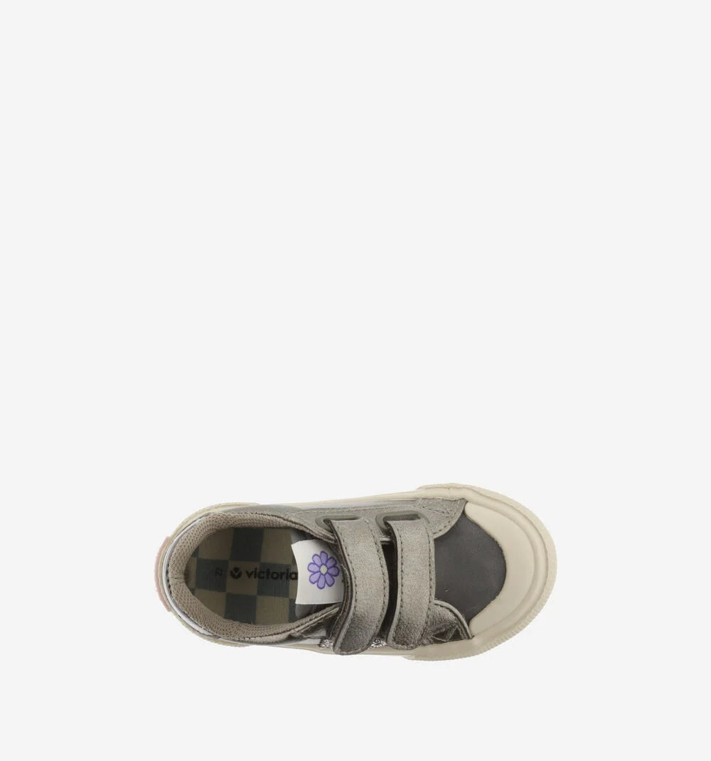 V 1065199 metallic sneaker toe protection