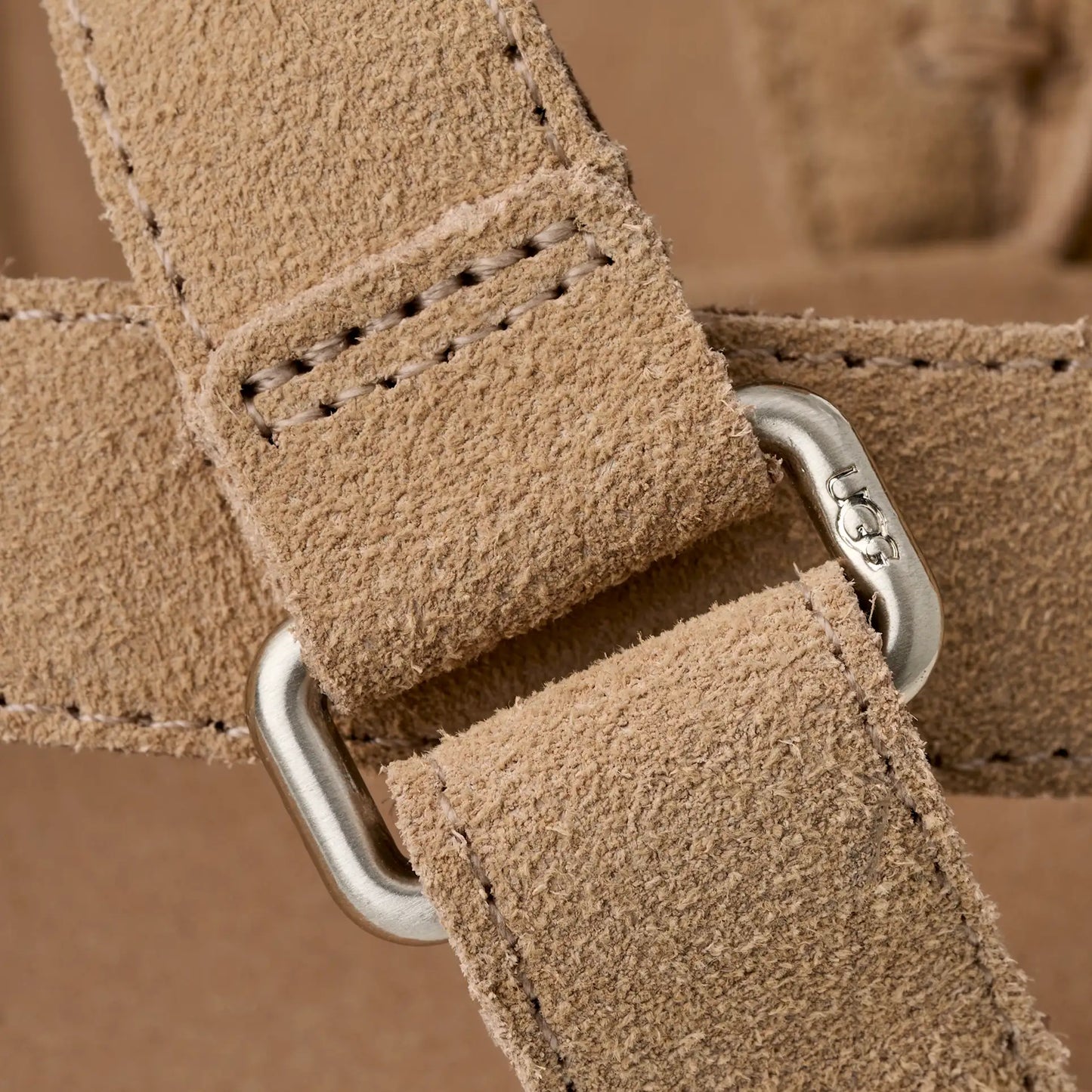 U 1175134 Goldengaze toe post