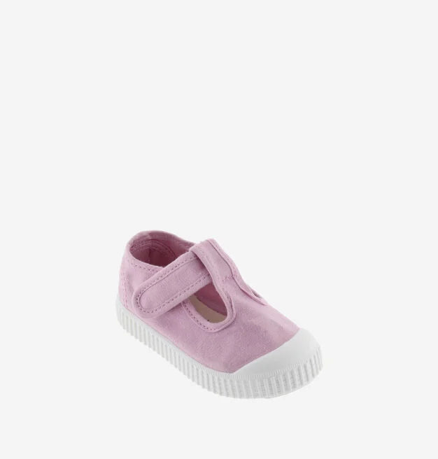 V 1136625 Tbar canvas playshoe