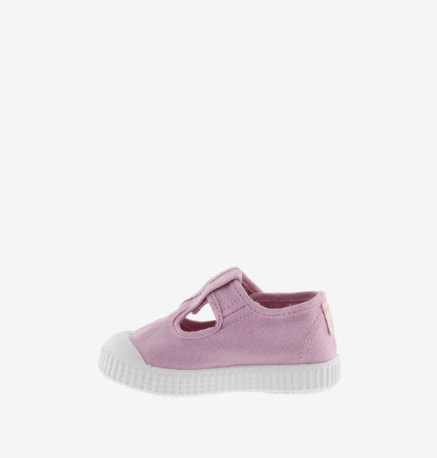 V 1136625 Tbar canvas playshoe