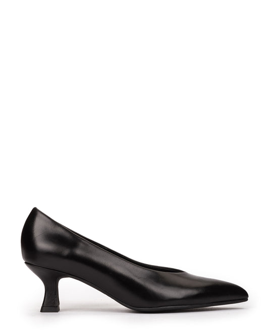 PM 29370 Leather kitten heel court shoe
