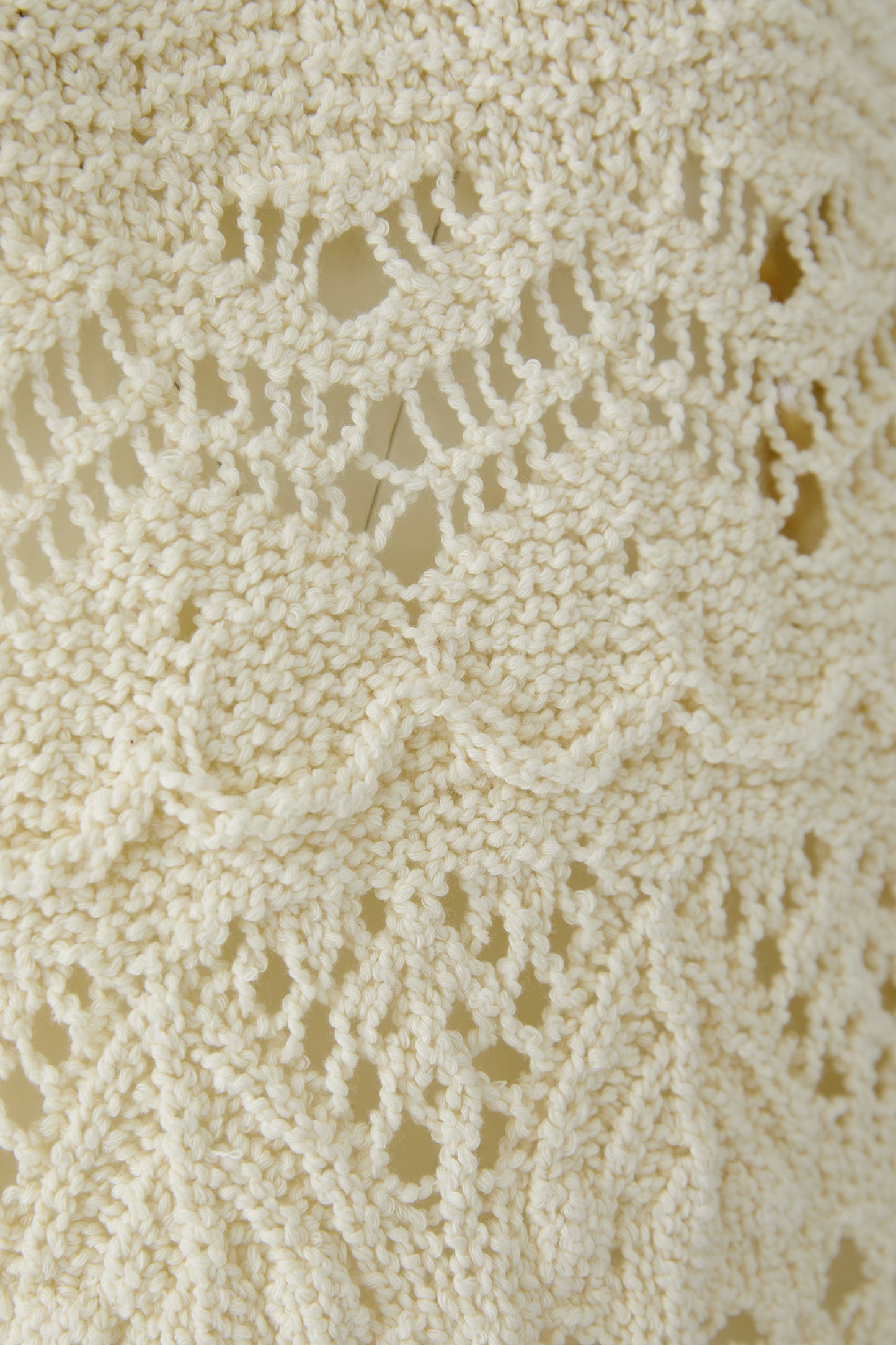 O 96493 Open patterned knit jumper