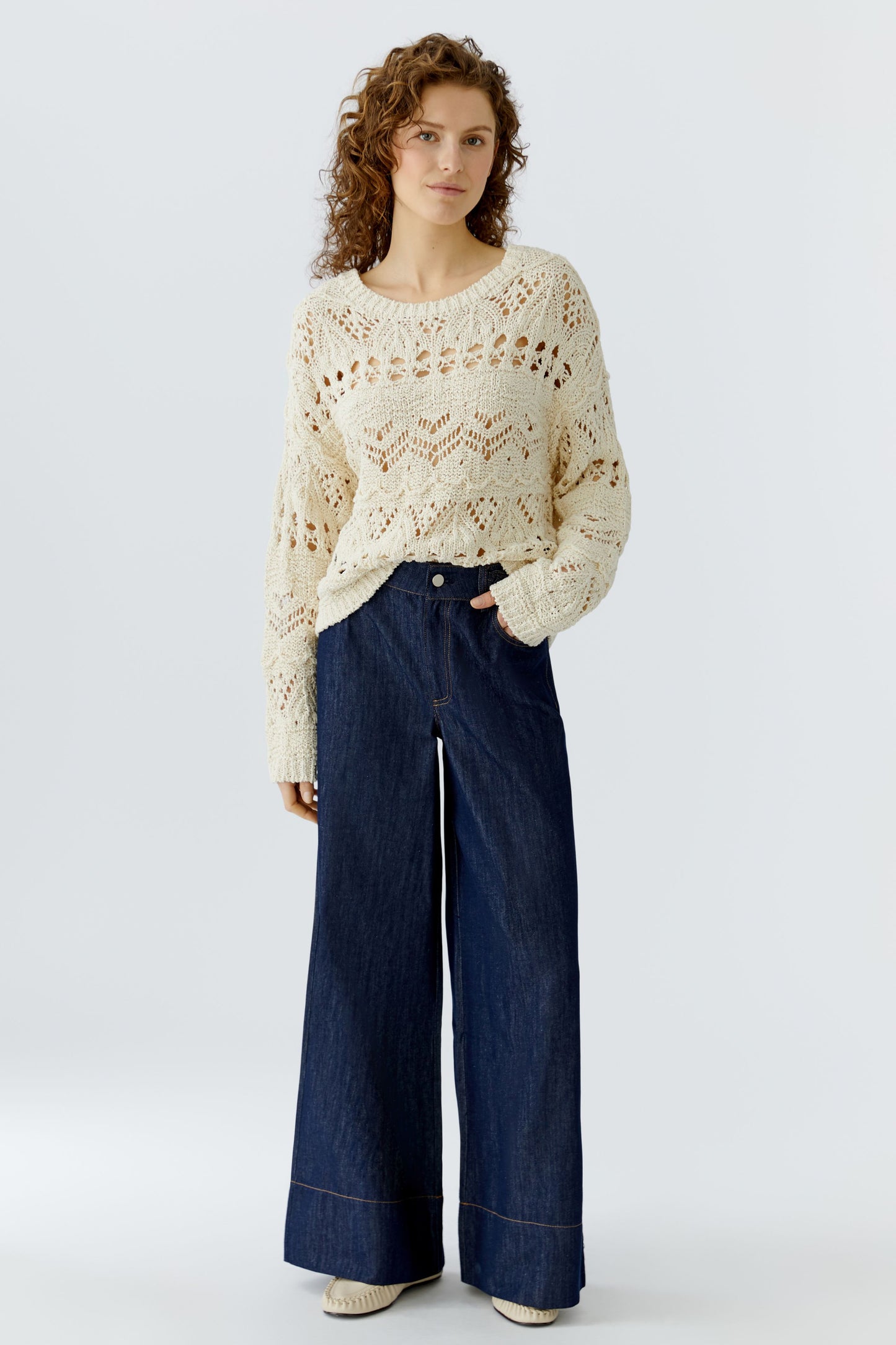 O 96493 Open patterned knit jumper