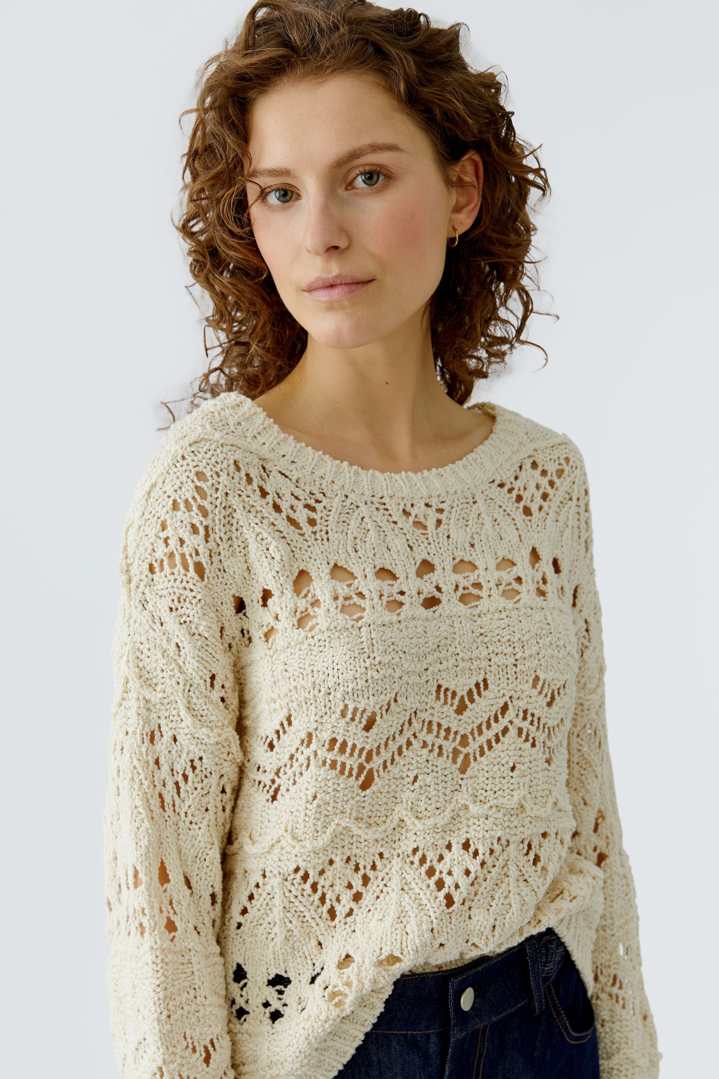 O 96493 Open patterned knit jumper