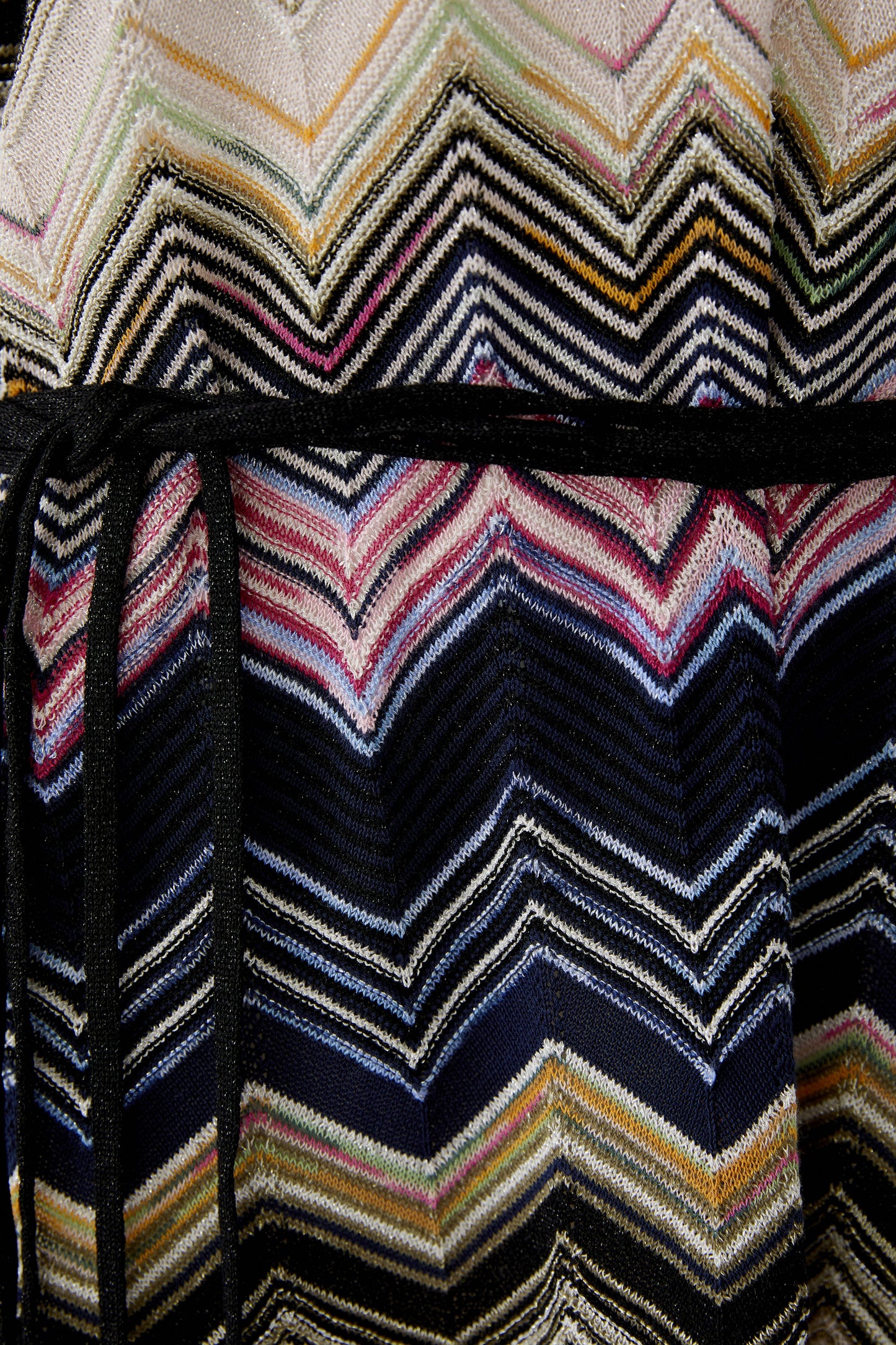 O 96622 Zigzag knitdress