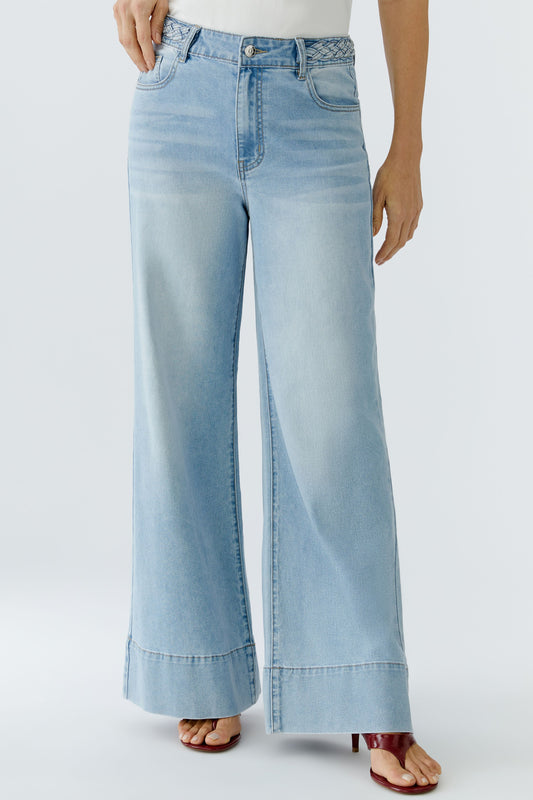 O 96819 Wide leg jeans with plait trim