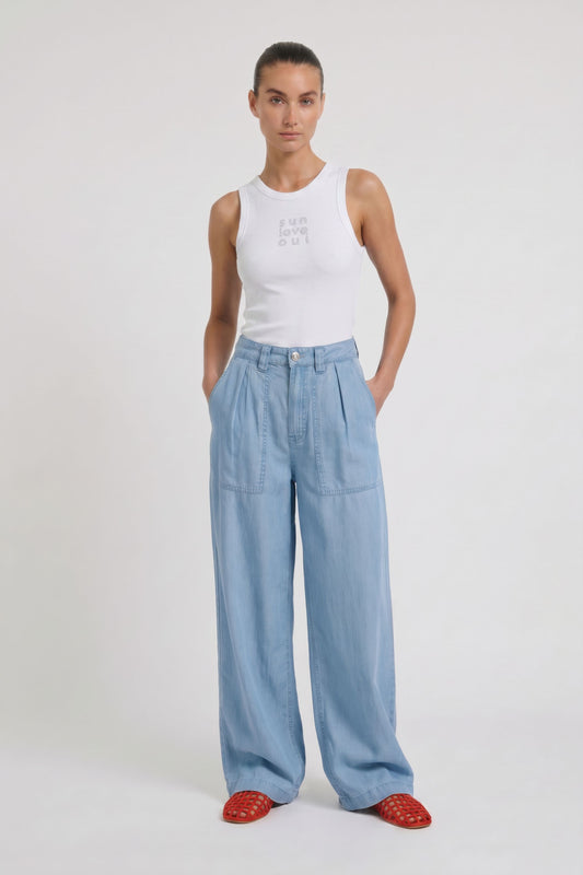 O 96827 Patch pocket high waist trousers