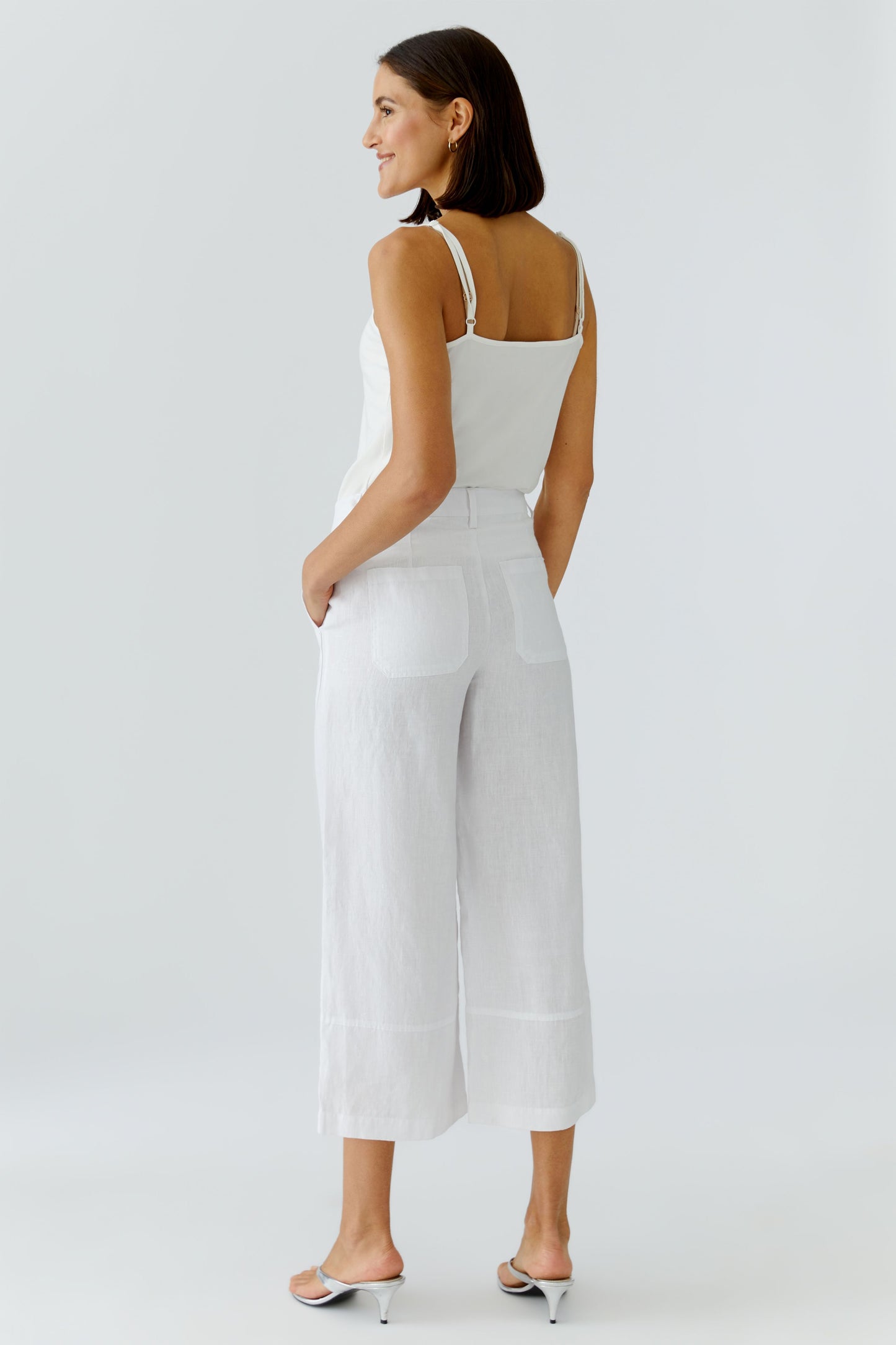 O 97141 Linen patch pocket wide leg trousers