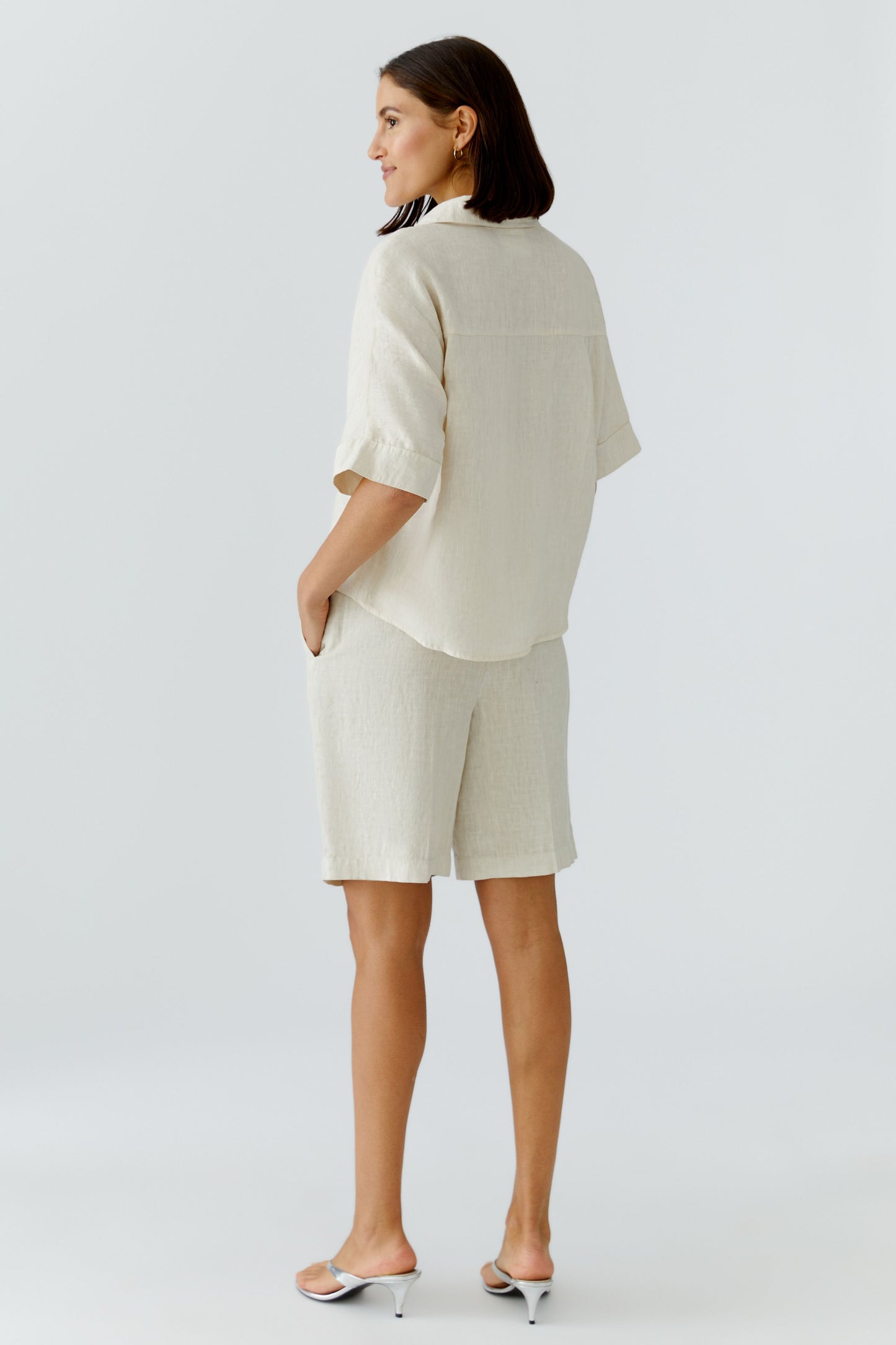 O 97229 Boxy half sleeve linen shirt
