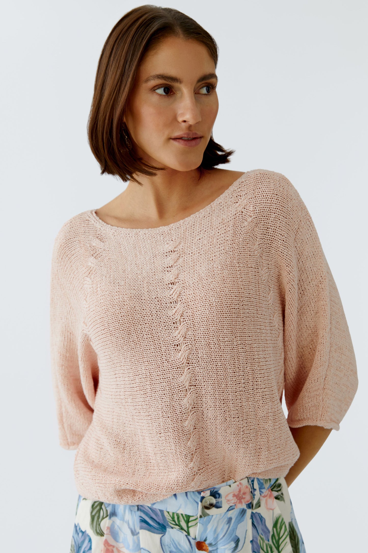 O 97252 Cable detail 1/2 sleeve tape yarn jumper