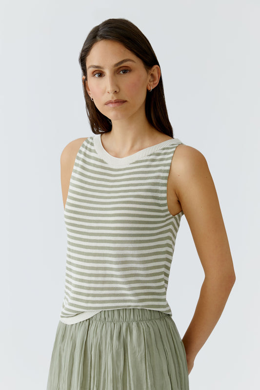 O 97280 Knitted stripe tank