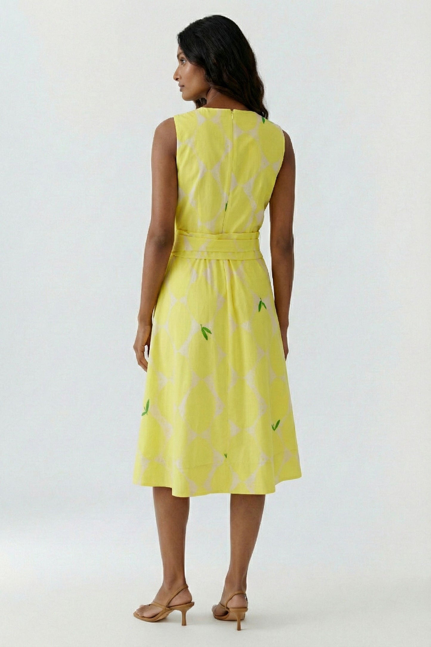 O 97347 Lemon print vintage style dress