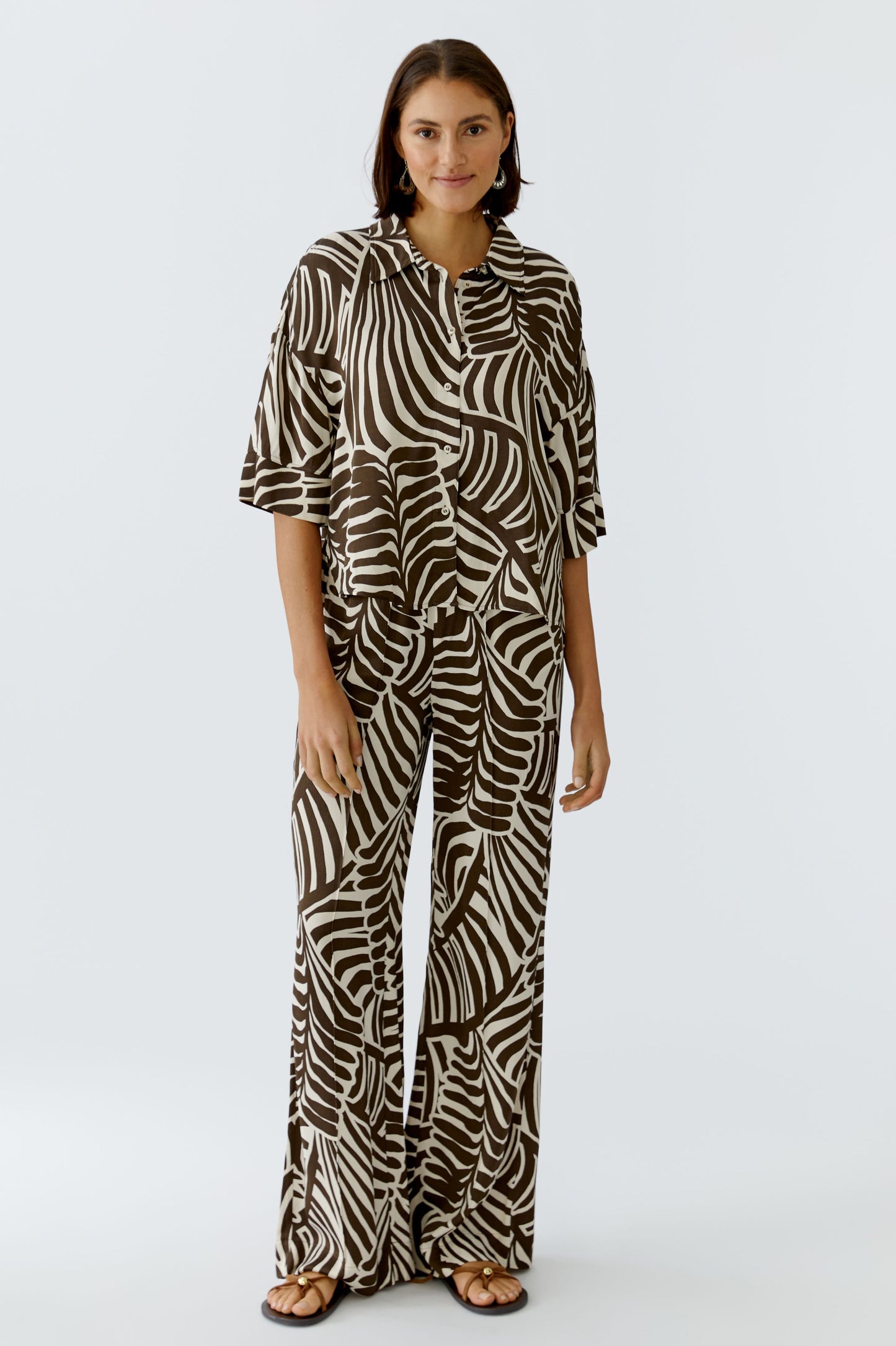 O 97532 Printed viscose overshirt