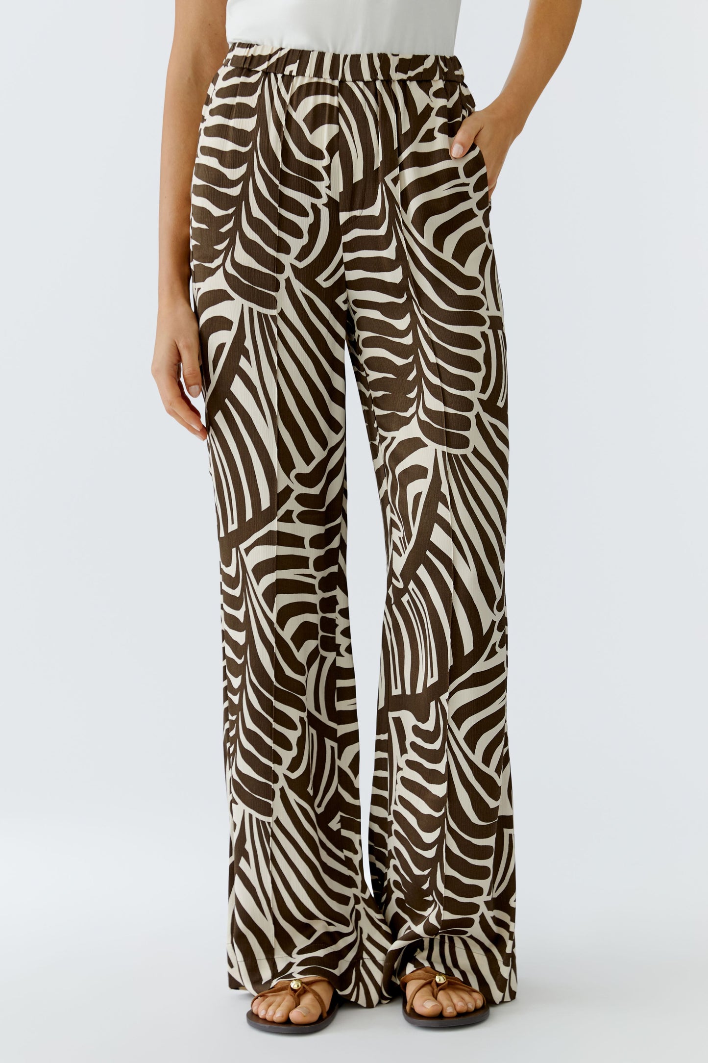O 97481 Printed palazzo trousers
