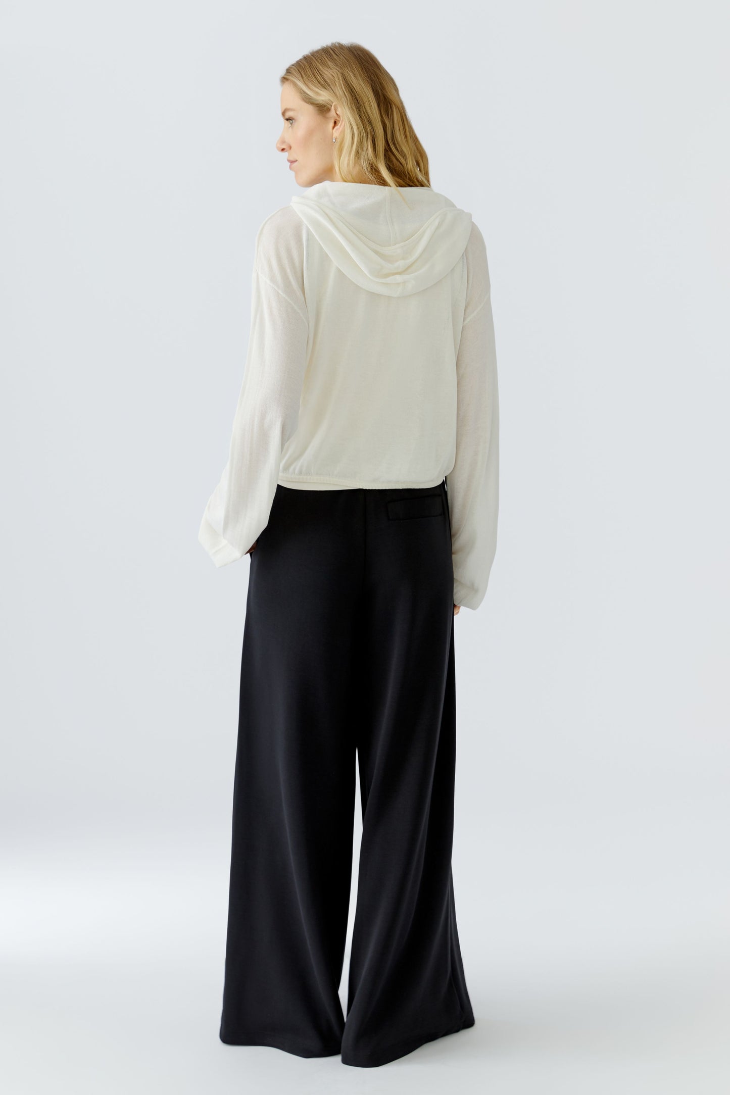 O 97895 Fine knit hoody