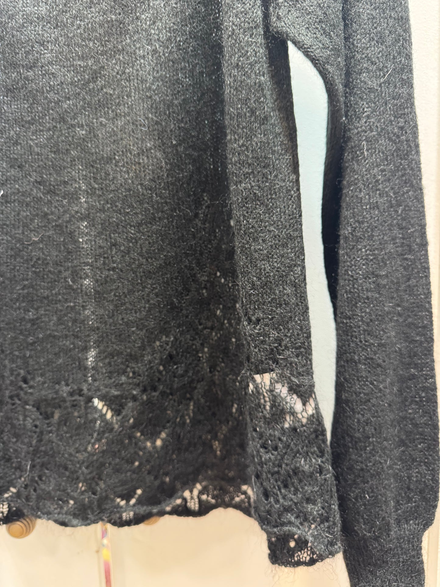 EC M690 Lace knit hem jumper