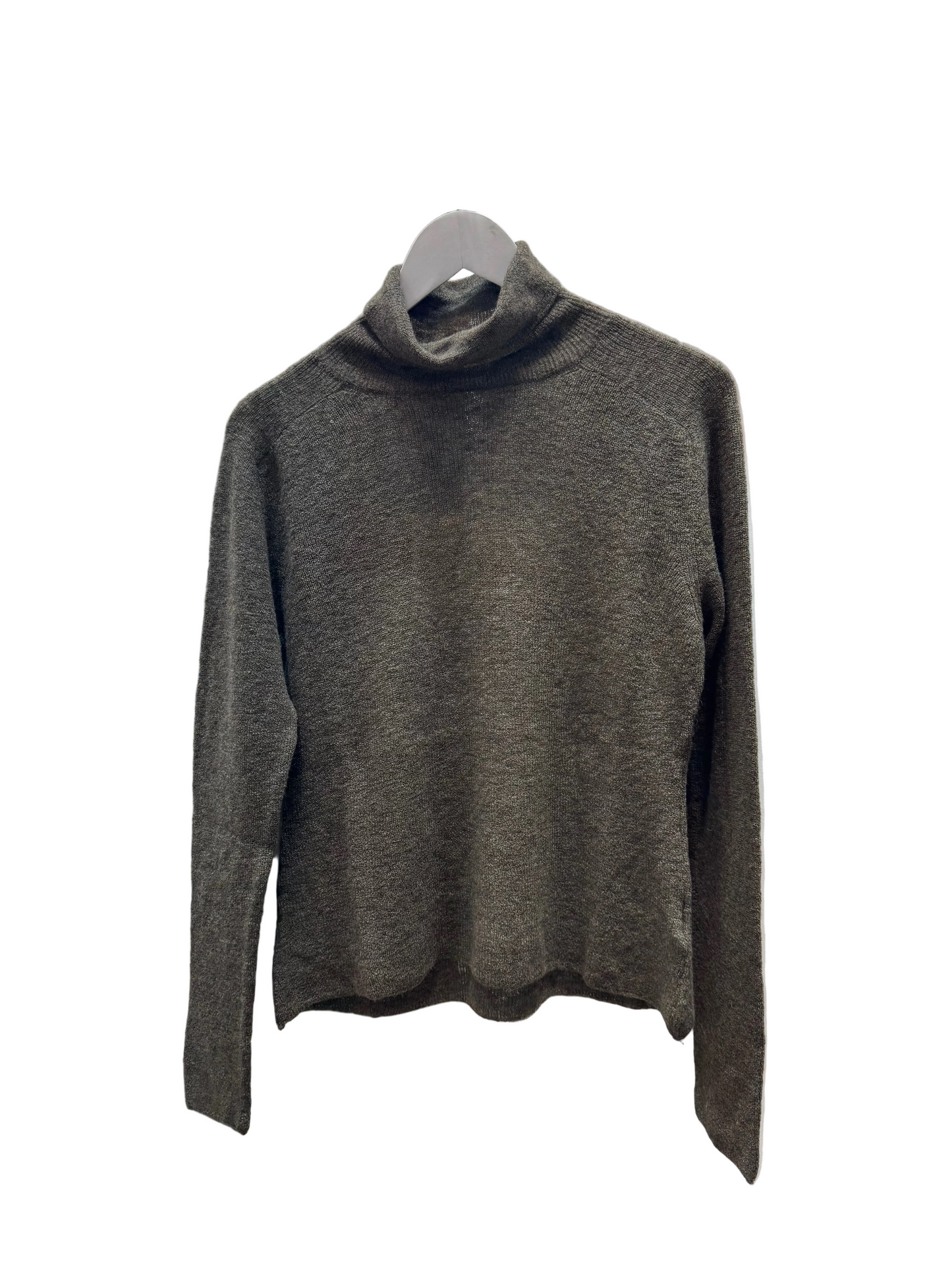 Ta E0800 Super lightweight alpaca polo neck jumper
