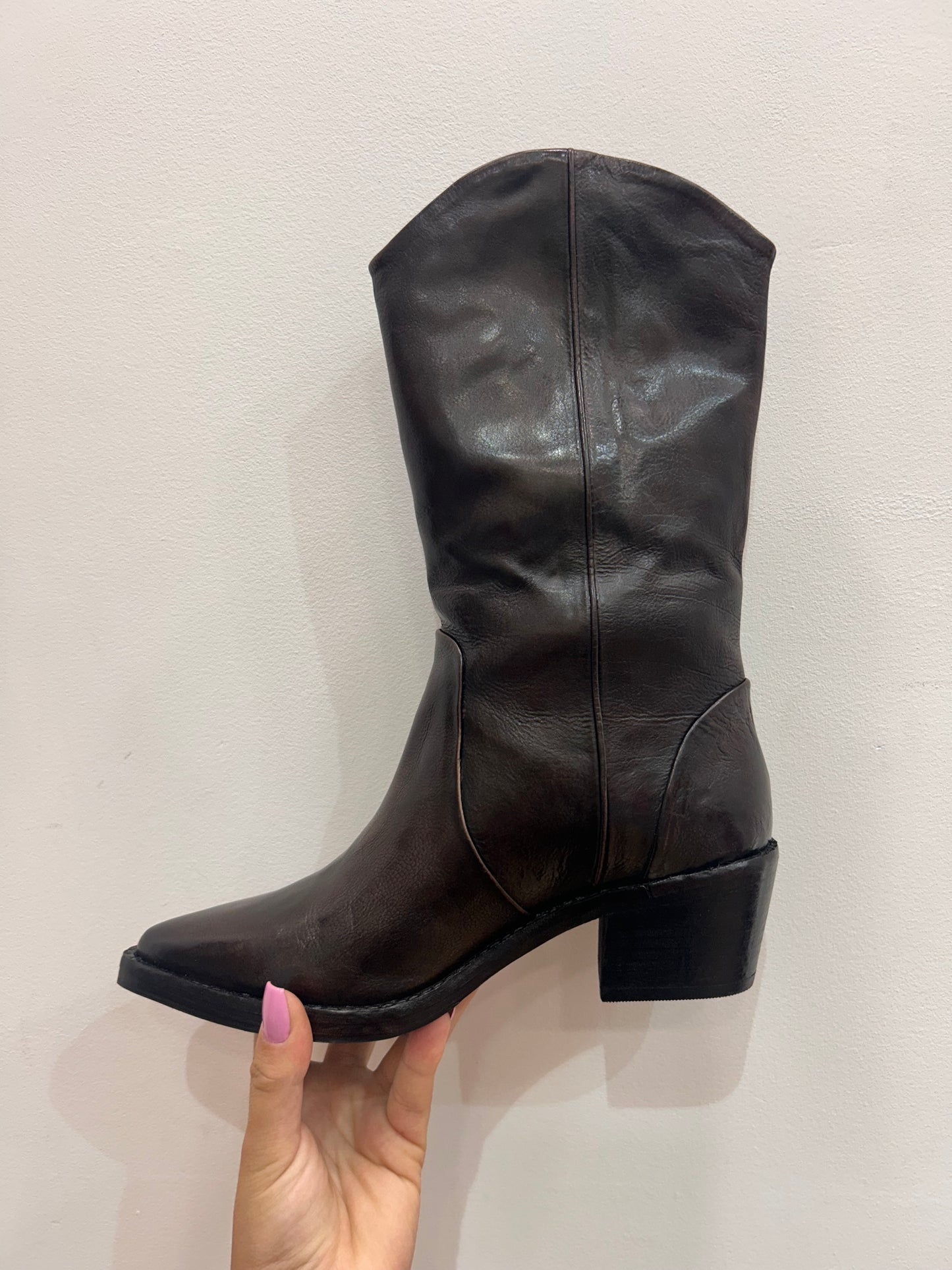 Z 252 21 14 7A washed leather 3/4 western boot