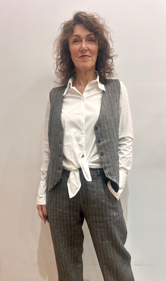 Tr A105 Herringbone waistcoat