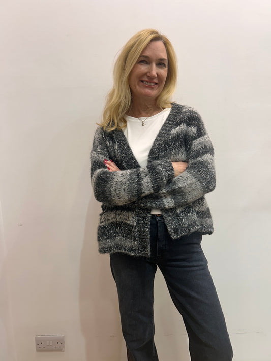 Tr 17521 Stripe V-neck Cardigan