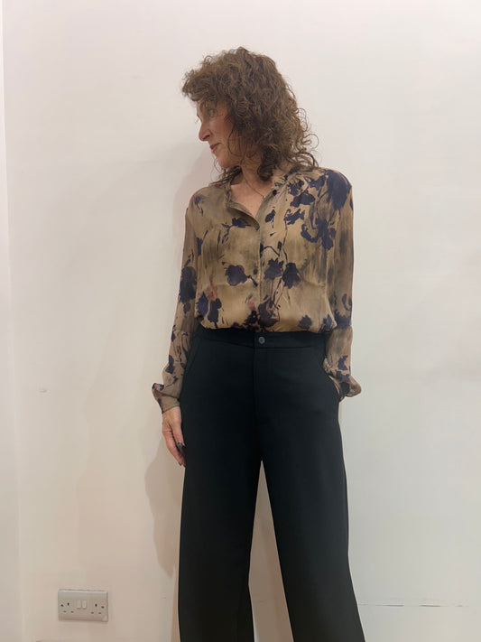 Tr F150 Floral print blouse