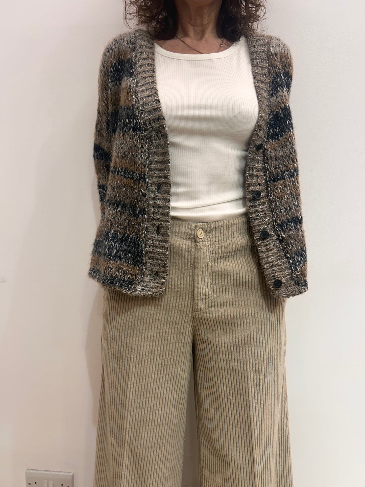 Tr 17521 Stripe V-neck Cardigan