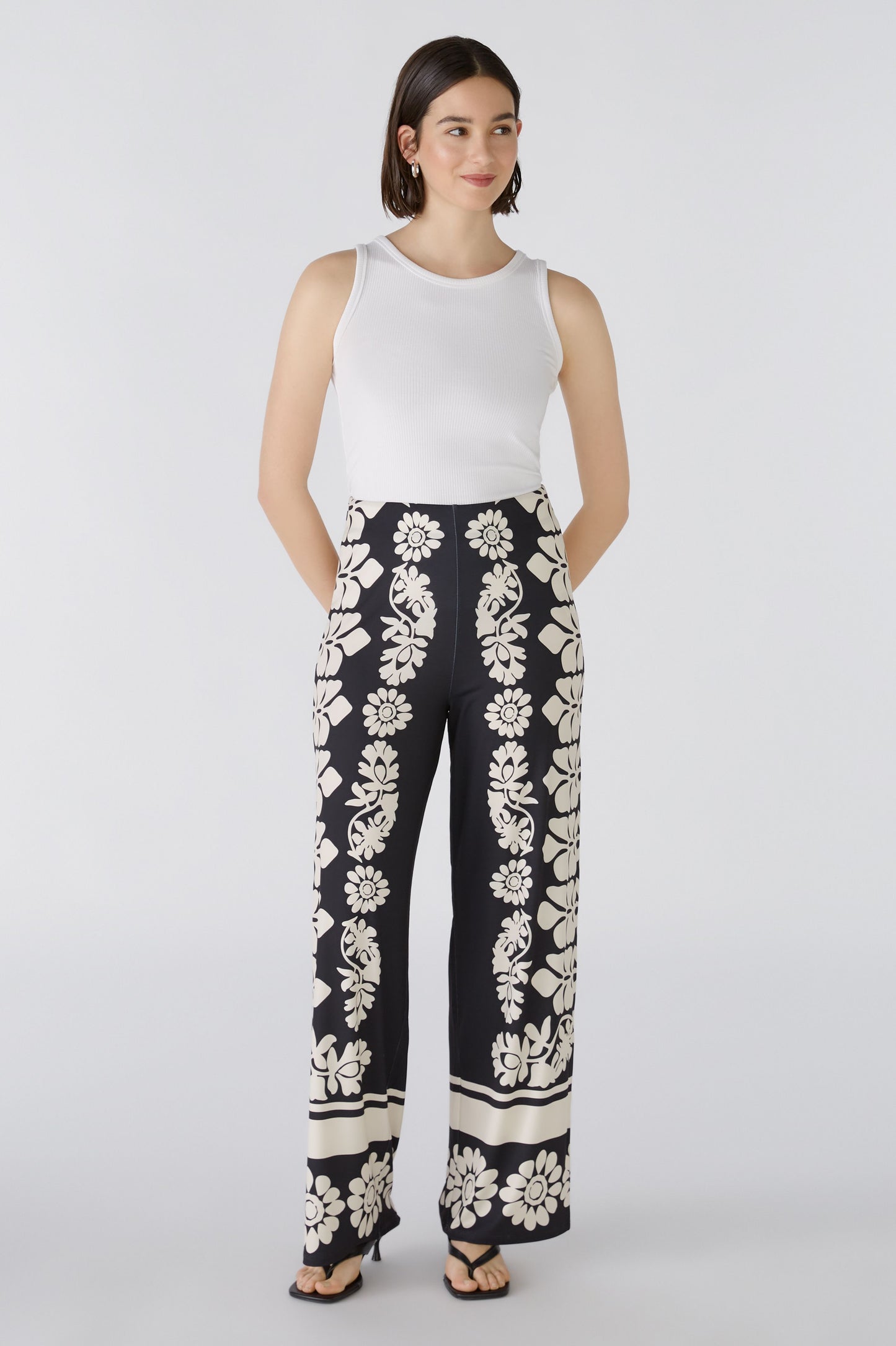 O 88258 Print stretch trousers