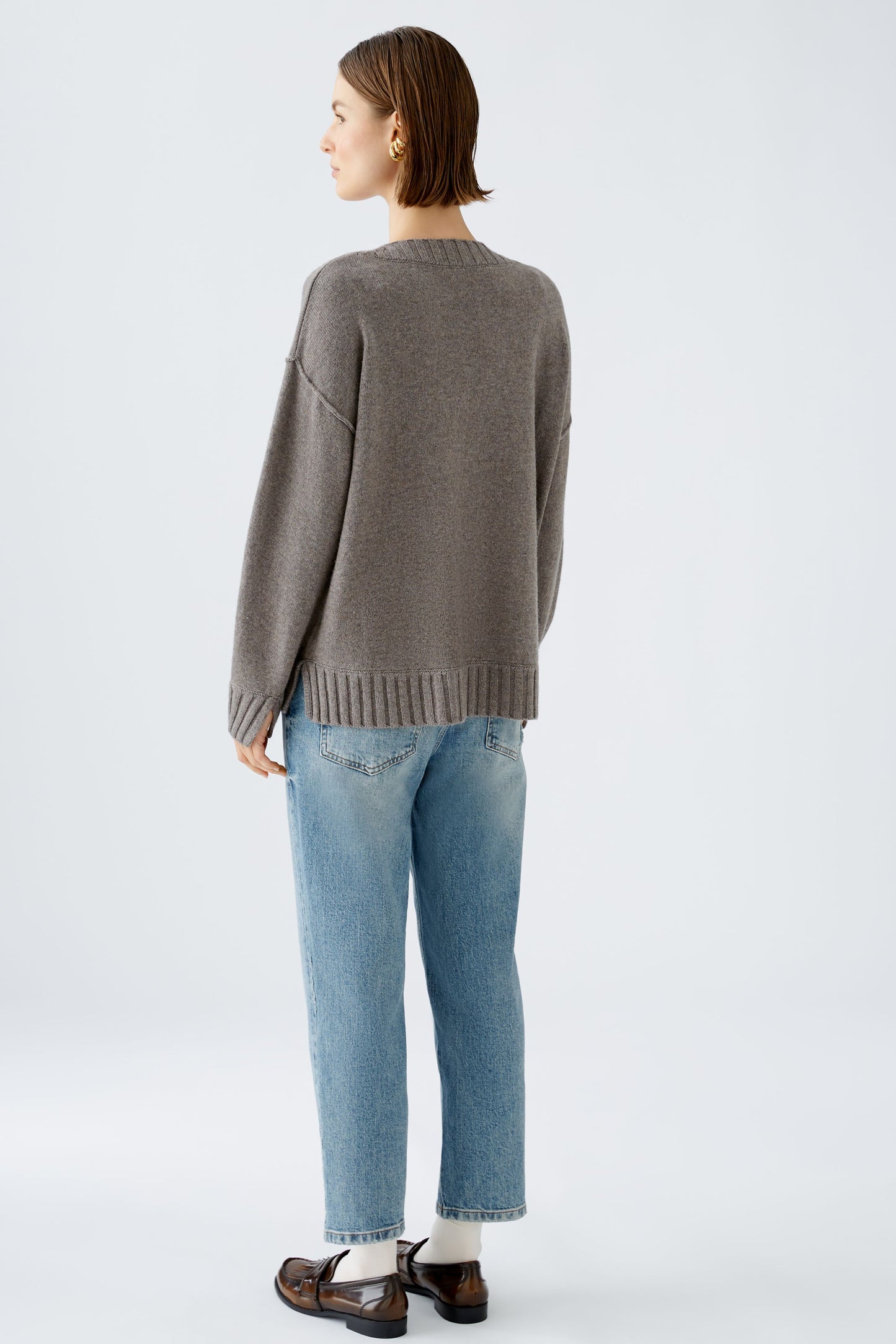 O 89165 Raw seem detail oversize jumper