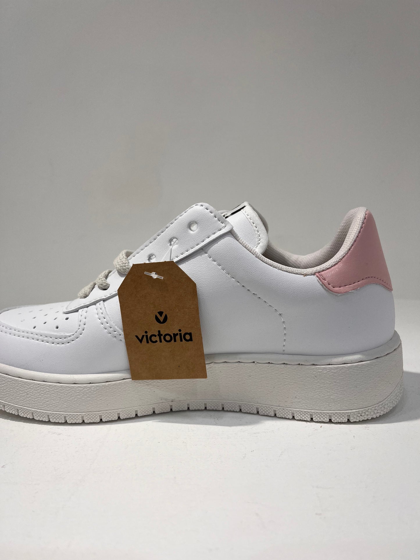 V 1258201 Madrid classic sneaker