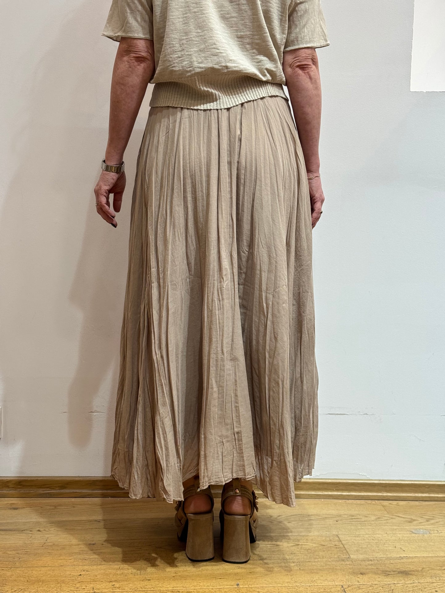 EC 26507504 Crinkle cotton maxi skirt