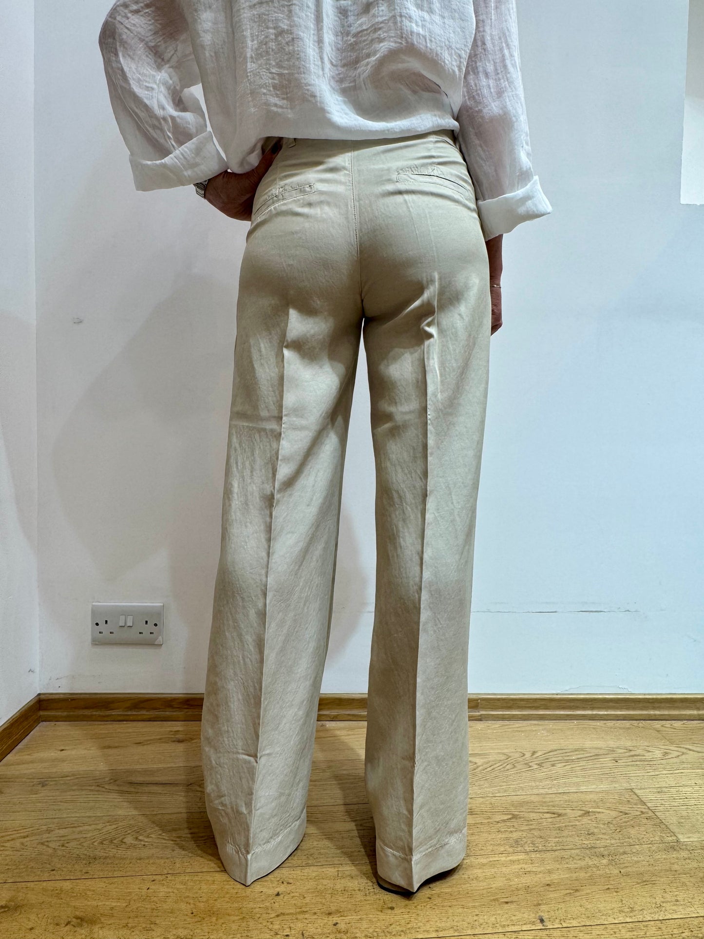 EC 06NO7083 Suit trousers