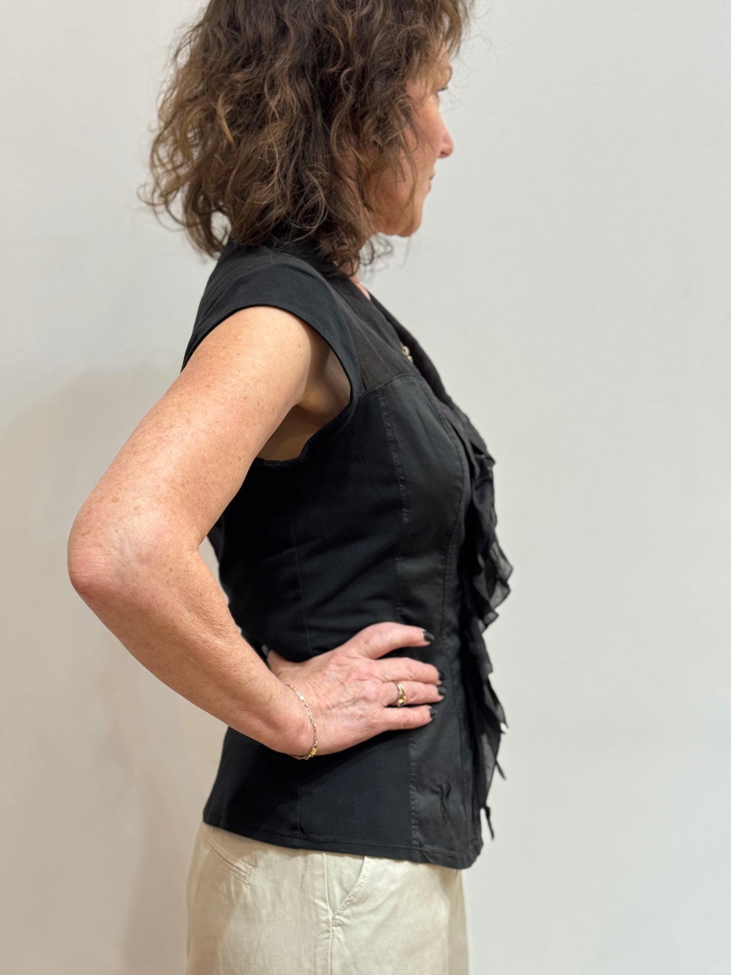 Ec 661U6700 S/S Frill front basque blouse