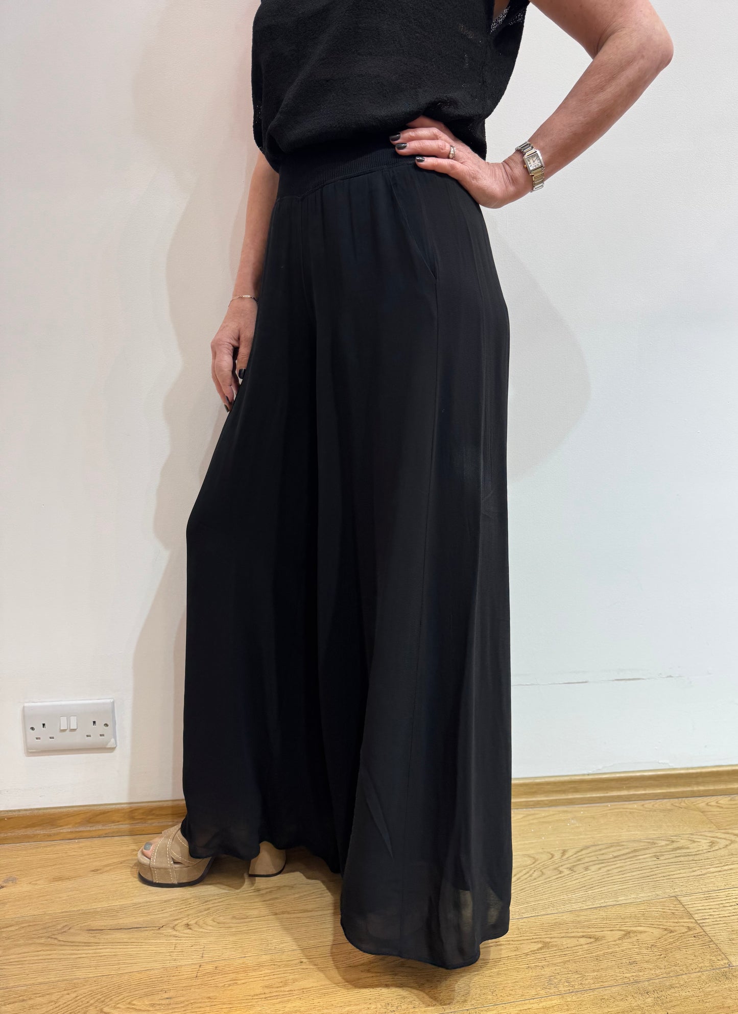 Ta C0304 Georgette trousers