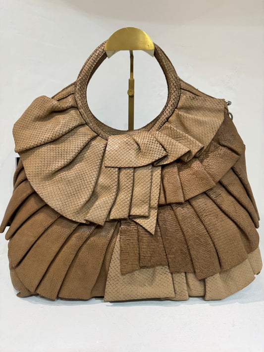 CL L13030 Multi frill medium shopper